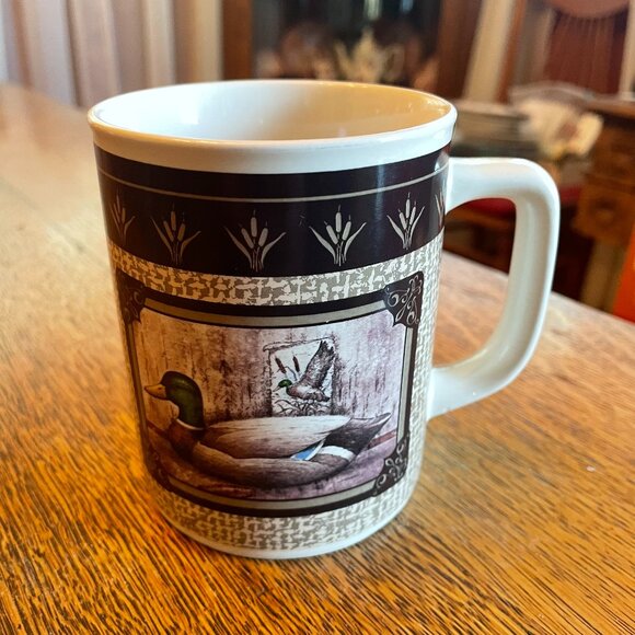 Mallard Duck Decoy Themed Coffee Cup Mug by Giordano Art LTD 1987 - Picture 1 of 5